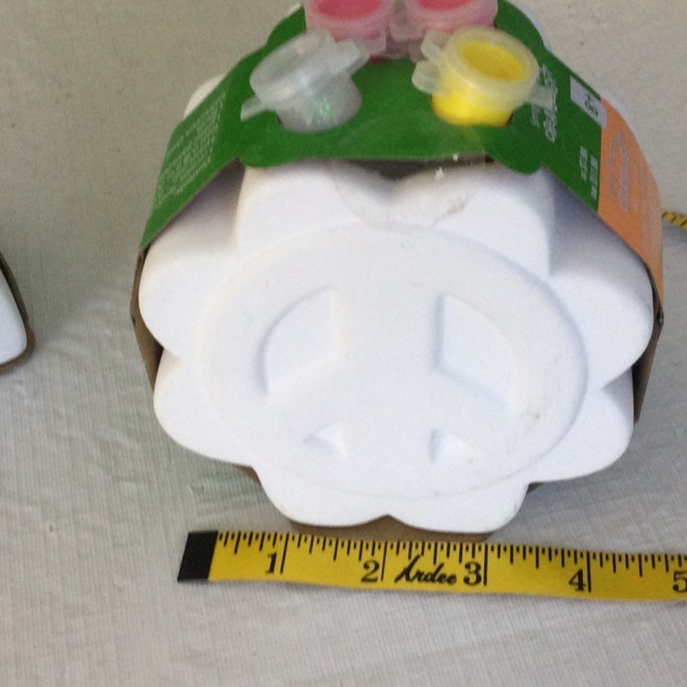 Colorful Kids Paintable Ceramic Set - Picture 6 of 8